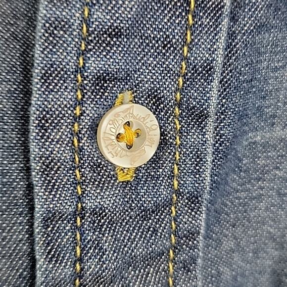 Christian Audigier Kids Chambray Button-up Short Sleeve Graphic Shirt 12 - Picture 5 of 13